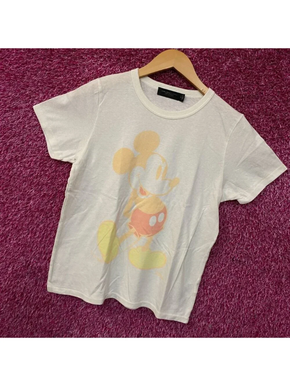 Junk Food Clothing Disney Mickey Mouse Faded Original T-Shirt Medium